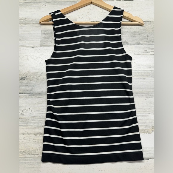 Worthington Suitable Seamless Stretchy Black & White Striped Tank Top Size S/M - Picture 4 of 5